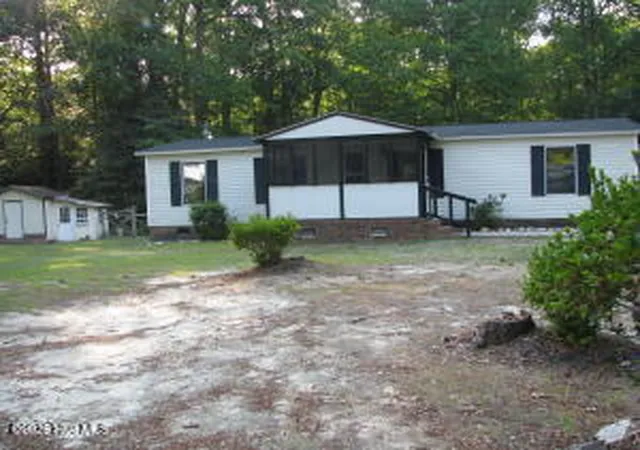 Photo 3 of Manufactured home for sale at 127 Haywood Dr, Roanoke Rapids, NC 27870 | MLS# 100592111 | Listing updated on 2026-09-30