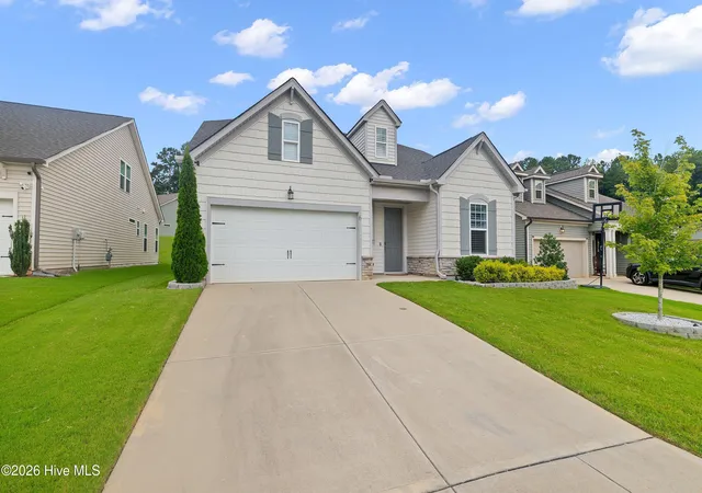 Photo 2 of Single family home for sale at 6 S Bottego Wy, Clayton, NC 27527 | MLS# 100598516 | Listing updated on 2026-08-24