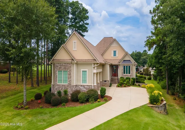 Photo 1 of Single family home for sale at 207 Quiet Oak Ct, Aiken, SC 29803 | MLS# 98256167 | Listing updated on 2026-09-03