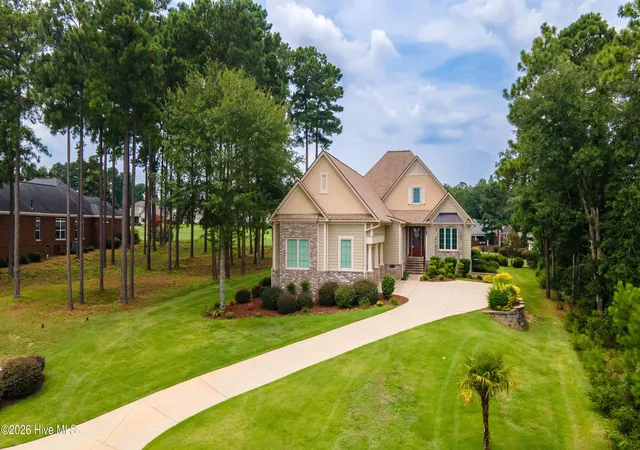 Photo 3 of Single family home for sale at 207 Quiet Oak Ct, Aiken, SC 29803 | MLS# 98256167 | Listing updated on 2026-09-03