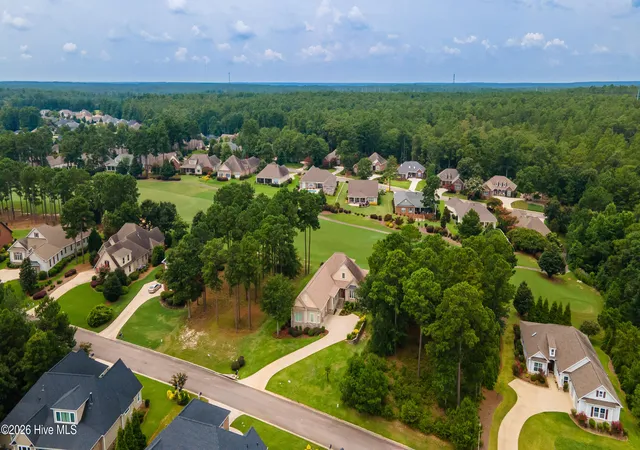 Photo 4 of Single family home for sale at 207 Quiet Oak Ct, Aiken, SC 29803 | MLS# 98256167 | Listing updated on 2026-09-03