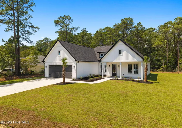 Photo 2 of Single family home for sale at 12 Country Club Dr, Shallotte, NC 28470 | MLS# 100598667 | Listing updated on 2026-08-26