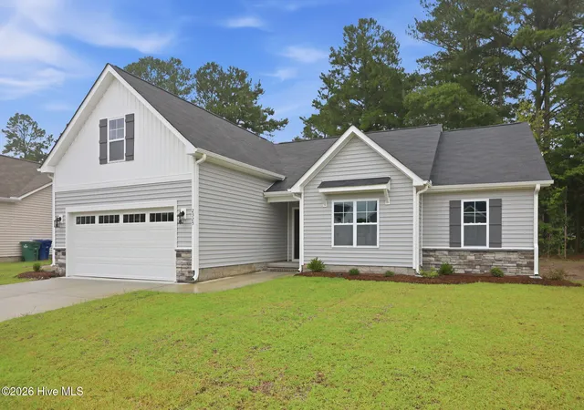 Photo 3 of Single family home for sale at 2325 Rhinestone Dr, Winterville, NC 28590 | MLS# 100556595 | Listing updated on 2026-09-02