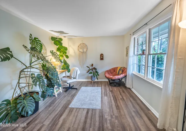Photo 3 of Single family home for sale at 712 Yulan Dr, Wilmington, NC 28412 | MLS# 100599480 | Listing updated on 2026-08-31