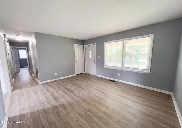 Photo 3 of Single family home for sale at 440 Hood St, Rockingham, NC 28379 | MLS# 100595104 | Listing updated on 2026-09-08