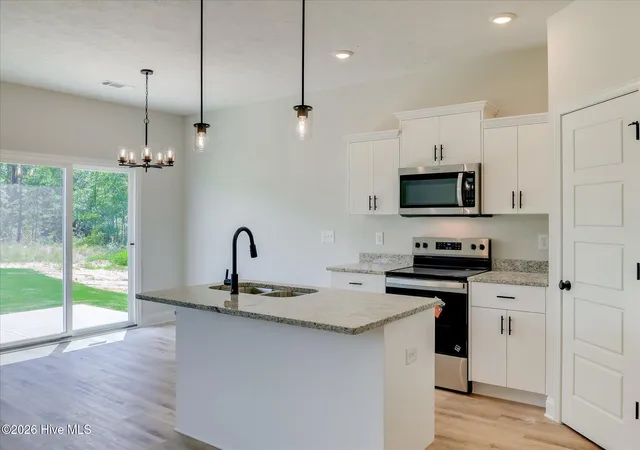 Photo 4 of Single family home for sale at 427 Ml Stone Ln, North Augusta, SC 29860 | MLS# 100580078 | Listing updated on 2026-09-05