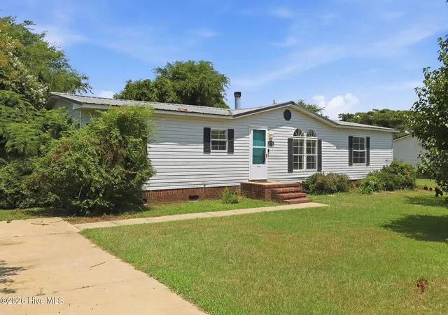Manufactured home for sale at 104 Kayla Ct, Jacksonville, NC 28540 | MLS# 100588305