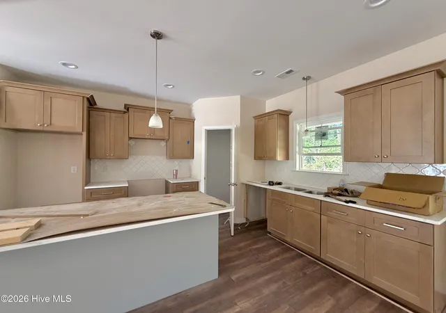 Photo 5 of Single family home for sale at 1730 Walnut Run Dr, Deep Run, NC 28525 | MLS# 100592075 | Listing updated on 2026-08-31