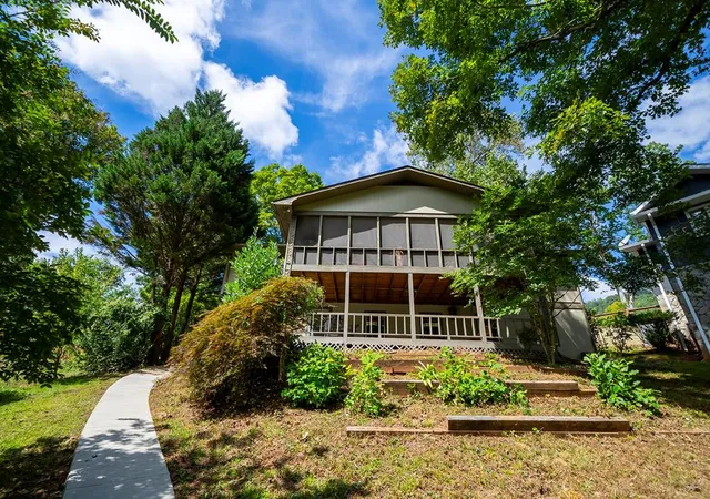 Photo 24 of Single family home for sale at 55 Avisco, Robbinsville, NC 28771 | MLS# 98543966 | Listing updated on 2026-08-26