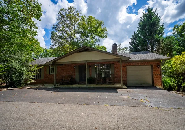 Photo 3 of Single family home for sale at 55 Avisco, Robbinsville, NC 28771 | MLS# 98543966 | Listing updated on 2026-08-26