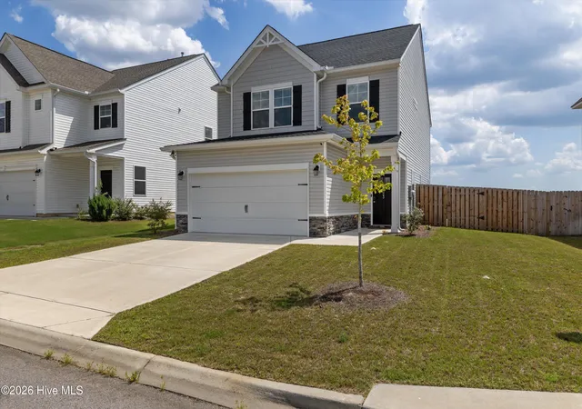 Photo 2 of Single family home for sale at 323 Mansell Park, Aiken, SC 29801 | MLS# 100597688 | Listing updated on 2026-08-20