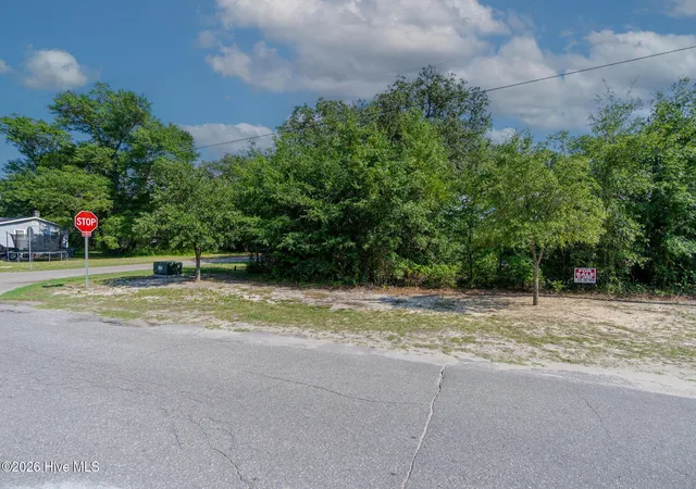 Photo 4 of Land for sale at 619 N Caswell Ave, Southport, NC 28461 | MLS# 100599029 | Listing updated on 2026-08-26