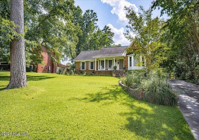 Photo 3 of Single family home for sale at 407 Hastings Pl, Augusta, GA 30907 | MLS# 100597601 | Listing updated on 2026-09-16