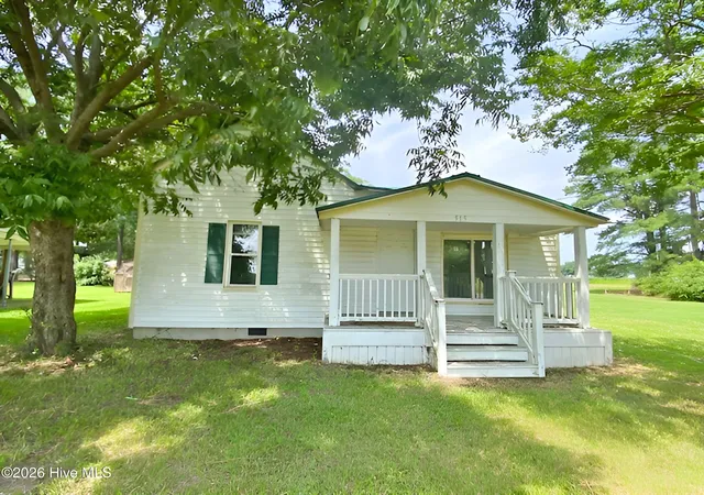 Photo 1 of Single family home for sale at 515 Newsome St, Fremont, NC 27830 | MLS# 100598705 | Listing updated on 2026-08-25