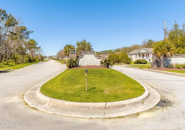 Photo 2 of Single family home for sale at 203 Winters Rest Rd, Beaufort, NC 28516 | MLS# 100598750 | Listing updated on 2026-08-26