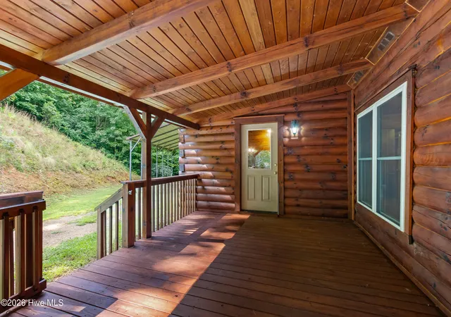 Photo 5 of Single family home for sale at 960 Ogreeta Rd, Murphy, NC 28906 | MLS# 100599166 | Listing updated on 2026-08-26