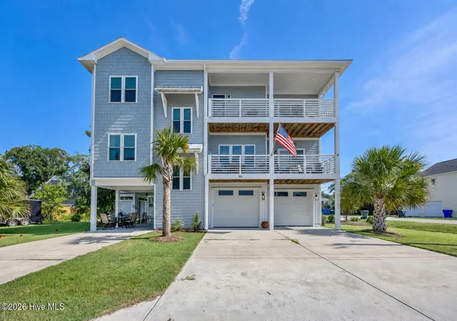 Photo 1 of Single family home for sale at 400 Sumter Ave, Carolina Beach, NC 28428 | MLS# 100597442 | Listing updated on 2026-09-19