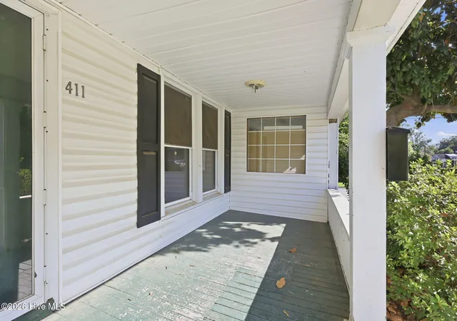Photo 4 of Single family home for sale at 411 Latham St, Greenville, NC 27834 | MLS# 100597895 | Listing updated on 2026-09-22