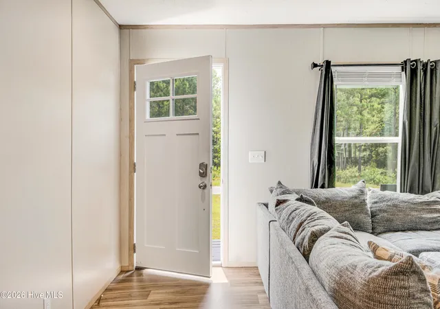 Photo 4 of Manufactured home for sale at 2097 Fay Cir SW, Supply, NC 28462 | MLS# 100597704 | Listing updated on 2026-09-11