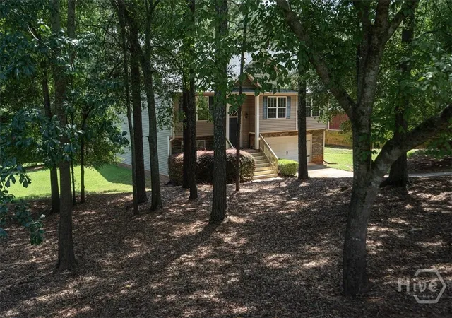 2nd image of 413 Tori Dr, Winder, GA 30680 | MLS# CL362320
