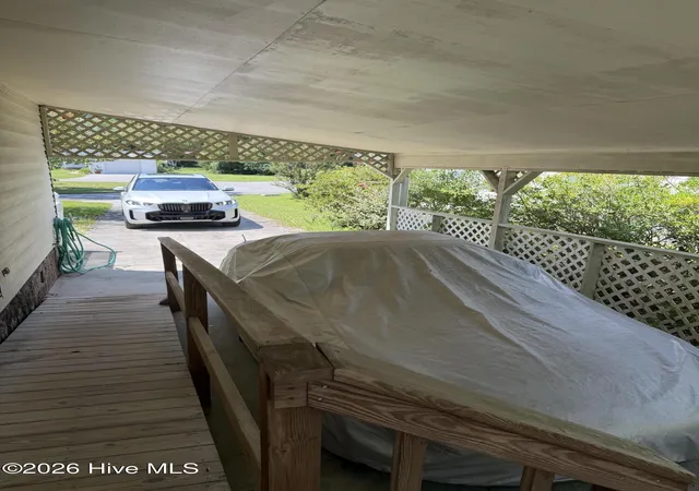 Photo 3 of Manufactured home for sale at 606 Galley Ct, Hampstead, NC 28443 | MLS# 100597722 | Listing updated on 2026-09-25