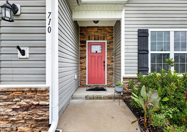 Photo 3 of Single family home for sale at 710 Radiant Dr, Jacksonville, NC 28546 | MLS# 100598914 | Listing updated on 2026-10-13