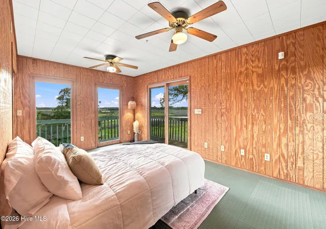 Photo 3 of Single family home for sale at 957 Broadway St, Surf City, NC 28445 | MLS# 100590806 | Listing updated on 2026-09-01