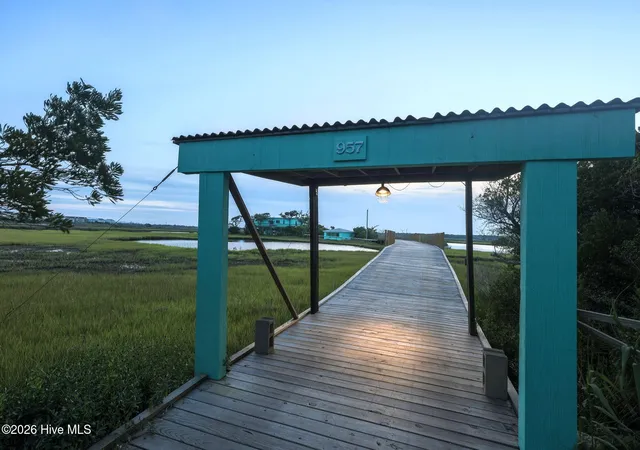 Photo 4 of Single family home for sale at 957 Broadway St, Surf City, NC 28445 | MLS# 100590806 | Listing updated on 2026-09-01