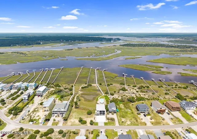 Photo 79 of Single family home for sale at 6620 Kings Lynn Dr, Oak Island, NC 28465 | MLS# 100598262 | Listing updated on 2026-09-03