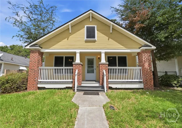 Photo 1 of Single family home for sale at 1840 Greenville St, Savannah, GA 31404 | MLS# SA363261 | Listing updated on 2026-09-20