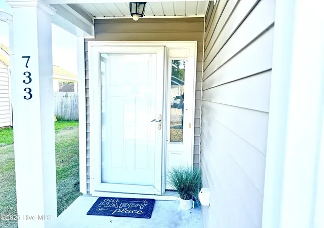 Photo 2 of Single family home for sale at 733 Seneca Ct, Winterville, NC 28590 | MLS# 100598542 | Listing updated on 2026-09-14