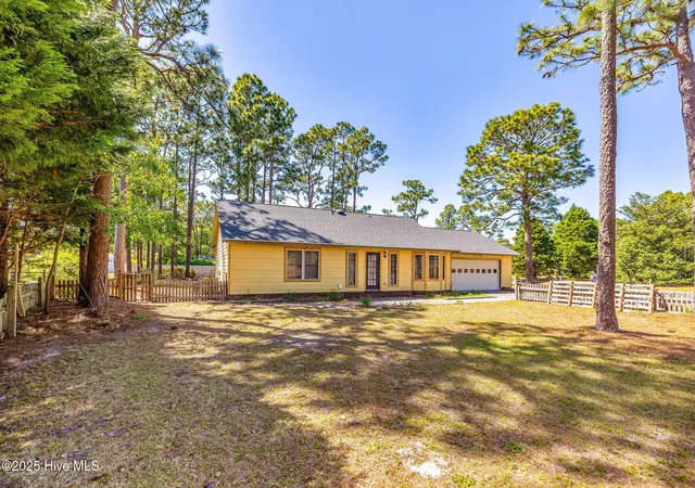 Photo 4 of Single family home for sale at 3421 Bethel Rd, Wilmington, NC 28409 | MLS# 100597214 | Listing updated on 2026-08-23