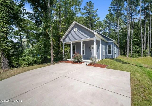 Photo 2 of Single family home for sale at 116 Deerfield Rd, Castle Hayne, NC 28429 | MLS# 100596356 | Listing updated on 2026-09-14
