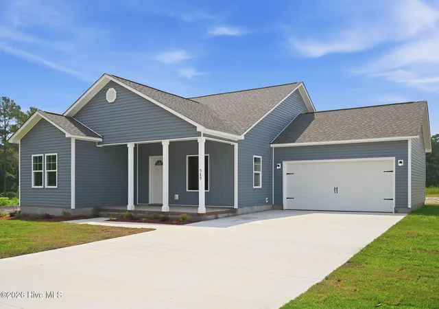 Photo 1 of Single family home for sale at 589 Batchelor Rd, Richlands, NC 28574 | MLS# 100598247 | Listing updated on 2026-09-14