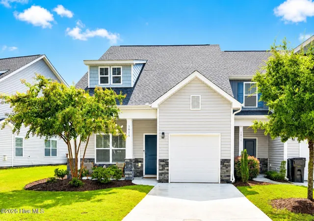 Photo 2 of Townhouse for sale at 1616 Bratton Ct, Wilmington, NC 28405 | MLS# 100592221 | Listing updated on 2026-09-15