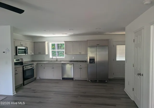 Photo 2 of Single family home for sale at 107 Poplar Cir, Moyock, NC 27958 | MLS# 100597625 | Listing updated on 2026-08-20