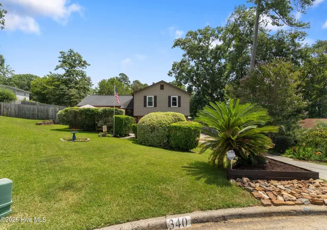 Photo 3 of Single family home for sale at 340 Oak Leaf Ct, Martinez, GA 30907 | MLS# 100598171 | Listing updated on 2026-09-09