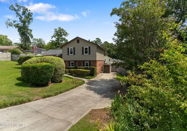 Photo 4 of Single family home for sale at 340 Oak Leaf Ct, Martinez, GA 30907 | MLS# 100598171 | Listing updated on 2026-10-05