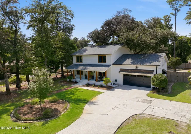 Photo 3 of Single family home for sale at 116 Cavalier Dr, Wilmington, NC 28403 | MLS# 100597136 | Listing updated on 2026-09-17