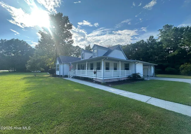 Photo 3 of Single family home for sale at 159 Longwood Dr, Stella, NC 28582 | MLS# 100598282 | Listing updated on 2026-10-05