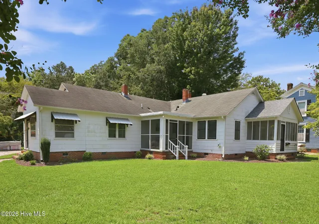 Photo 3 of Townhouse for sale at 525 E 2nd St #A&B, Washington, NC 27889 | MLS# 100598197 | Listing updated on 2026-09-04