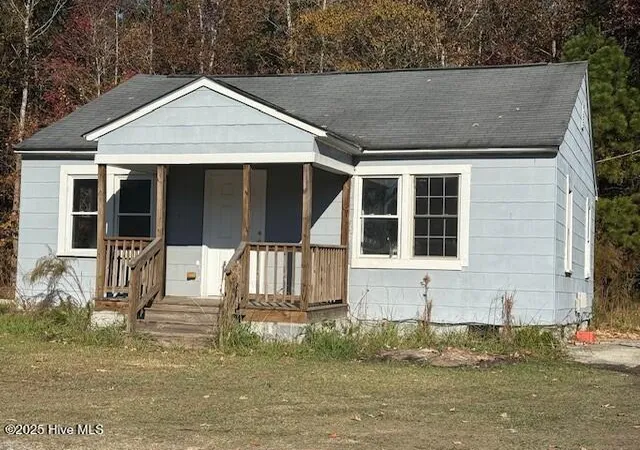 Photo 1 of Single family home for sale at 118 Buds Ln, Windsor, NC 27983 | MLS# 100541057 | Listing updated on 2026-08-18
