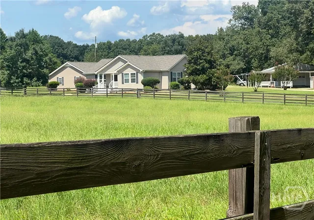 Photo 34 of Manufactured home for sale at 849 Floyd Rd, Danielsville, GA 30633 | MLS# CL362745 | Listing updated on 2026-09-01