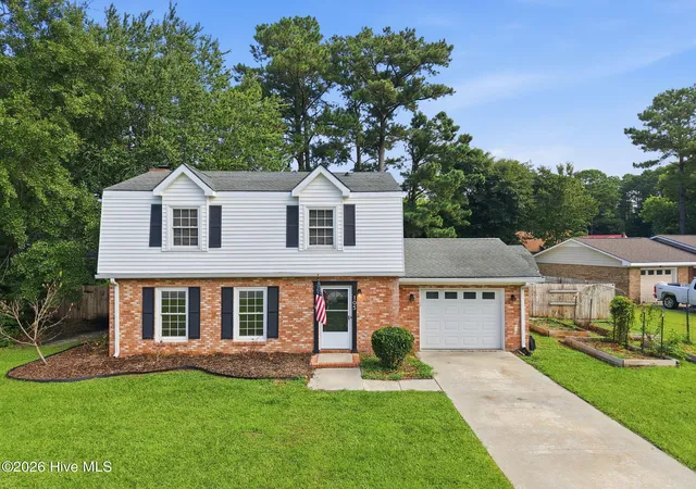 Photo 1 of Single family home for sale at 105 Hillside Ct, Jacksonville, NC 28546 | MLS# 100598143 | Listing updated on 2026-09-11