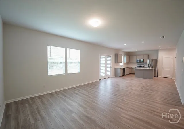 2nd image of 31 Cambium Cir, Richmond Hill, GA 31324 | MLS# SA363500