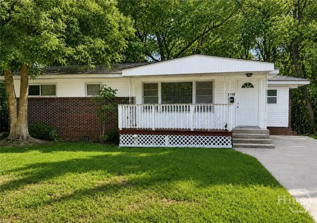 Photo 1 of Single family home for sale at 1710 E 59th Street, Savannah, GA 31404 | MLS# SA349660 | Listing updated on 2026-08-19