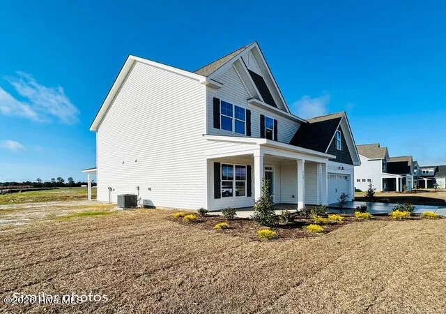 Photo 2 of Single family home for sale at 753 Aria Ln, Hubert, NC 28539 | MLS# 100553886 | Listing updated on 2026-08-18
