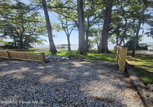 5th image of 1000 Pine St, Lake Waccamaw, NC 28450 | MLS# 100561739