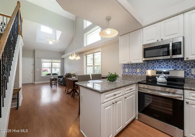 Photo 3 of Townhouse for sale at 4038 Arbor Green Way, New Bern, NC 28562 | MLS# 100595513 | Listing updated on 2026-09-18