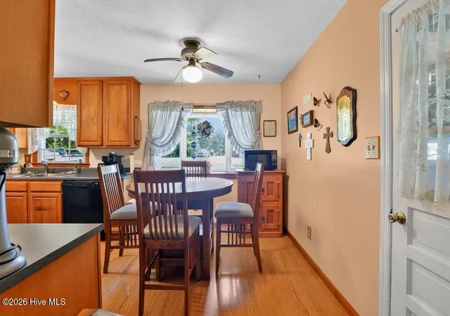 Photo 4 of Single family home for sale at 3 Dobbs Cir, Havelock, NC 28532 | MLS# 100597263 | Listing updated on 2026-08-21